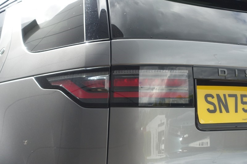 2025 (75) LAND ROVER DISCOVERY 3.0 D350 Dynamic SE 5dr Auto 5432820