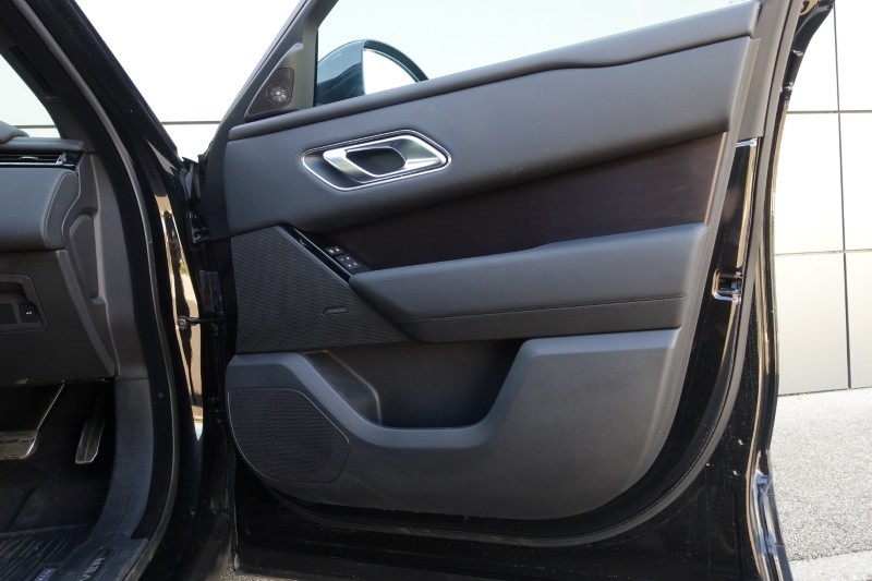 2025 (75) LAND ROVER RANGE ROVER VELAR 2.0 D200 MHEV Dynamic SE 5dr Auto 5483993