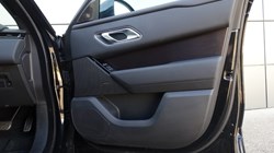 2025 (75) LAND ROVER RANGE ROVER VELAR 2.0 D200 MHEV Dynamic SE 5dr Auto 5483993