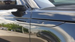 2025 (75) LAND ROVER RANGE ROVER VELAR 2.0 D200 MHEV Dynamic SE 5dr Auto 5483962