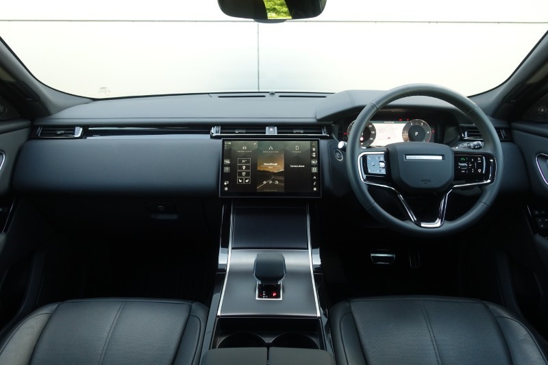 2025 (75) LAND ROVER RANGE ROVER VELAR 2.0 D200 MHEV Dynamic SE 5dr Auto 5483951