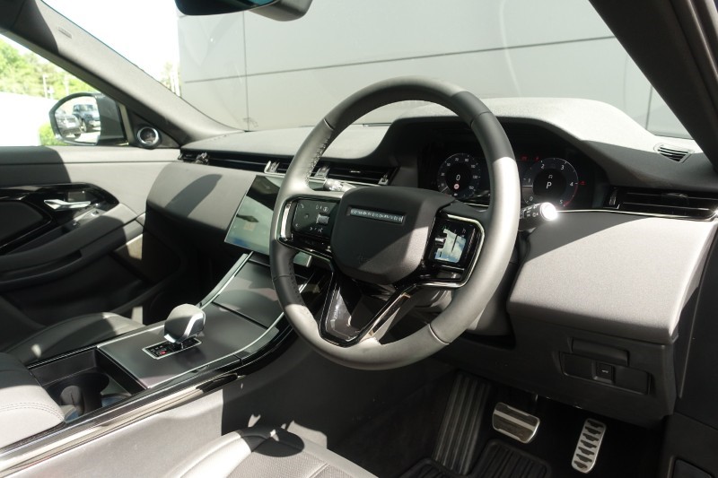 2025 (75) LAND ROVER RANGE ROVER EVOQUE 2.0 D200 Dynamic SE 5dr Auto 5486210