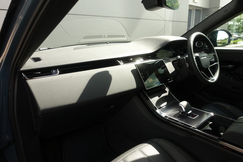 2025 (75) LAND ROVER RANGE ROVER EVOQUE 2.0 D200 Dynamic SE 5dr Auto 5486223
