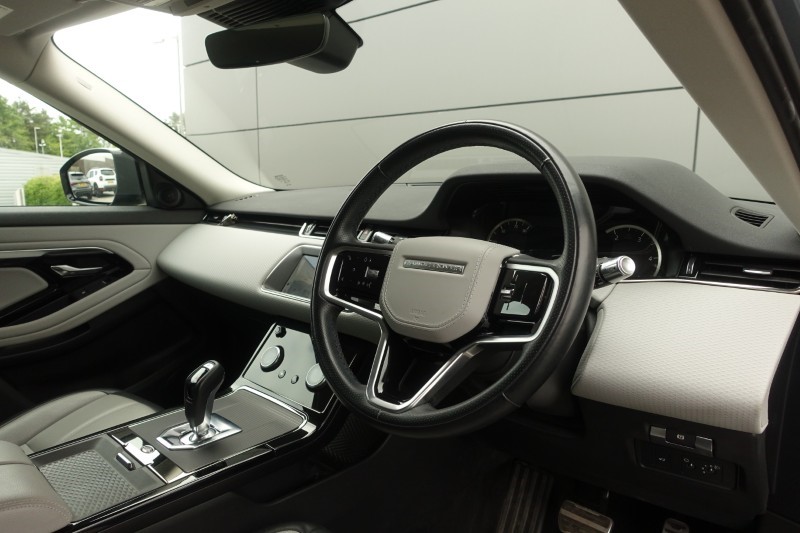 2022 (22) LAND ROVER RANGE ROVER EVOQUE 2.0 D200 R-Dynamic S 5dr Auto 5514937