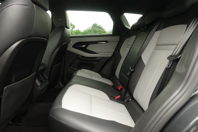 2024 (74) LAND ROVER RANGE ROVER EVOQUE 2.0 D200 Autobiography 5dr Auto 5504500