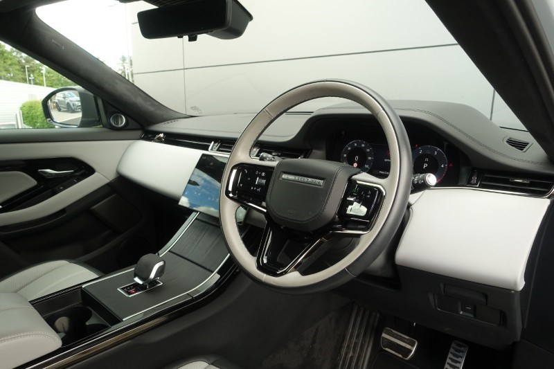 2025 (74) LAND ROVER RANGE ROVER EVOQUE 2.0 D200 Autobiography 5dr Auto [Revised] 5497975