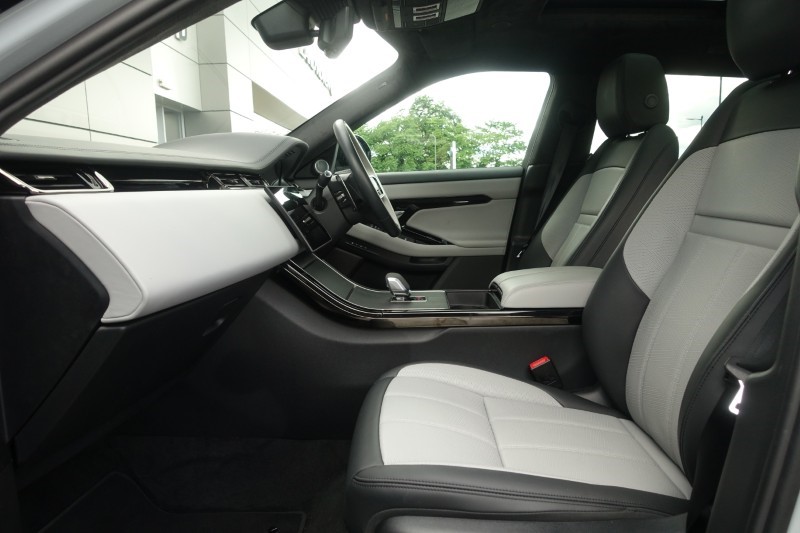 2025 (74) LAND ROVER RANGE ROVER EVOQUE 2.0 D200 Autobiography 5dr Auto [Revised] 5497936
