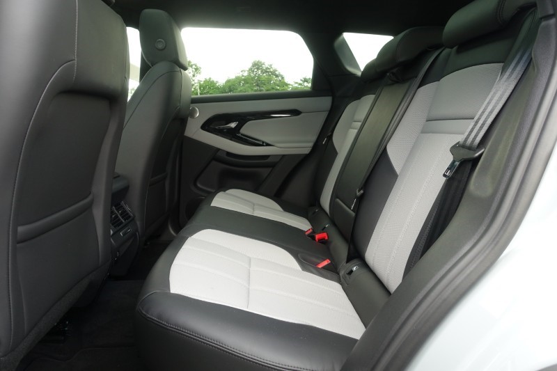 2025 (74) LAND ROVER RANGE ROVER EVOQUE 2.0 D200 Autobiography 5dr Auto [Revised] 5497937