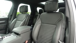 2025 (74) LAND ROVER DISCOVERY 3.0 D350 Dynamic HSE 5dr Auto 5499508