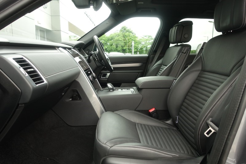 2025 (74) LAND ROVER DISCOVERY 3.0 D350 Dynamic HSE 5dr Auto 5499442