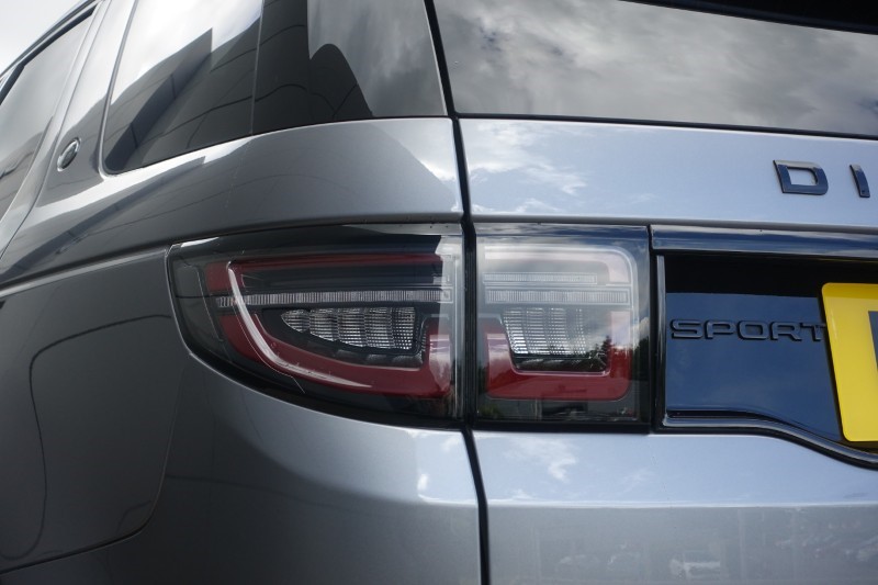 2023 (23) LAND ROVER DISCOVERY SPORT 2.0 D200 R-Dynamic HSE 5dr Auto 5497826