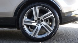 2025 (74) LAND ROVER DISCOVERY 3.0 D350 Dynamic HSE 5dr Auto 5489625