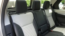 2025 (74) LAND ROVER DISCOVERY 3.0 D350 Dynamic HSE 5dr Auto 5489660