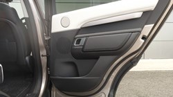 2025 (74) LAND ROVER DISCOVERY 3.0 D350 Dynamic HSE 5dr Auto 5489658