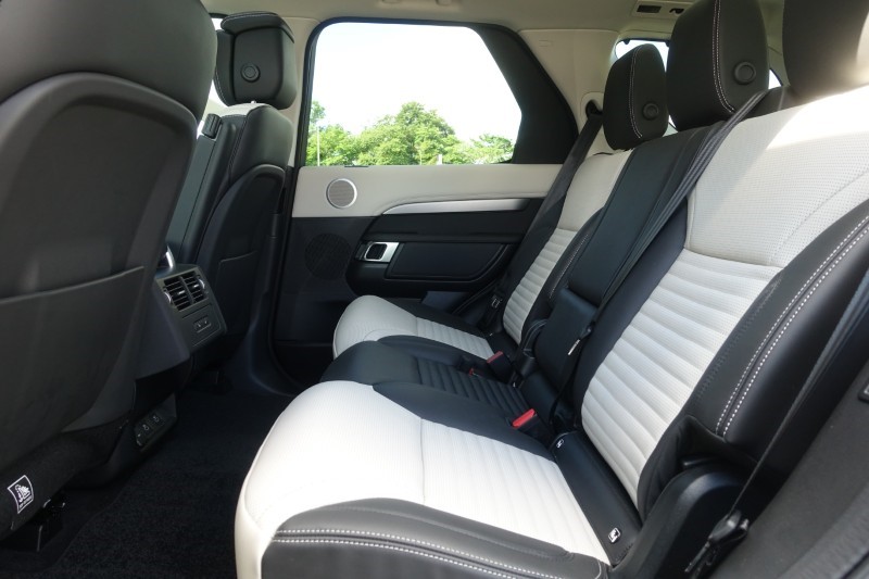 2025 (74) LAND ROVER DISCOVERY 3.0 D350 Dynamic HSE 5dr Auto 5489600