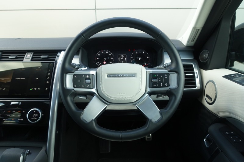 2025 (74) LAND ROVER DISCOVERY 3.0 D350 Dynamic HSE 5dr Auto 5489611