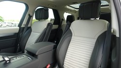2025 (74) LAND ROVER DISCOVERY 3.0 D350 Dynamic HSE 5dr Auto 5489669