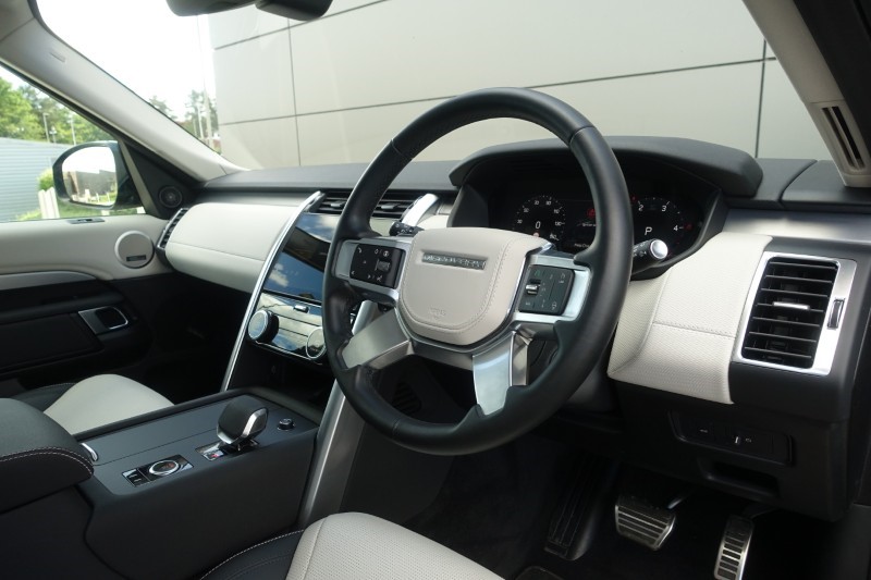 2025 (74) LAND ROVER DISCOVERY 3.0 D350 Dynamic HSE 5dr Auto 5489649
