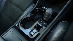 2020 (70) VOLVO XC40 2.0 B4P R DESIGN Pro 5dr Auto 5490809