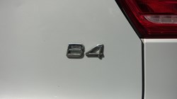 2020 (70) VOLVO XC40 2.0 B4P R DESIGN Pro 5dr Auto 5490823