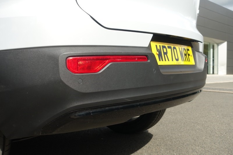 2020 (70) VOLVO XC40 2.0 B4P R DESIGN Pro 5dr Auto 5490825