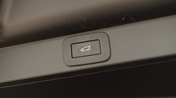 2024 (24) LAND ROVER RANGE ROVER 3.0 D300 HSE 4dr Auto 5449958