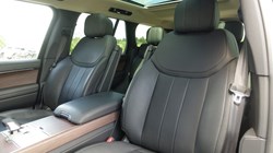 2024 (24) LAND ROVER RANGE ROVER 3.0 D300 HSE 4dr Auto 5449993