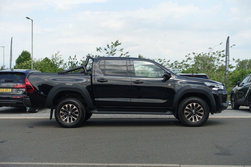 2024 (24) TOYOTA COMMERCIAL HILUX GR Sport D/Cab Pick Up 2.8 D-4D Auto 5537542