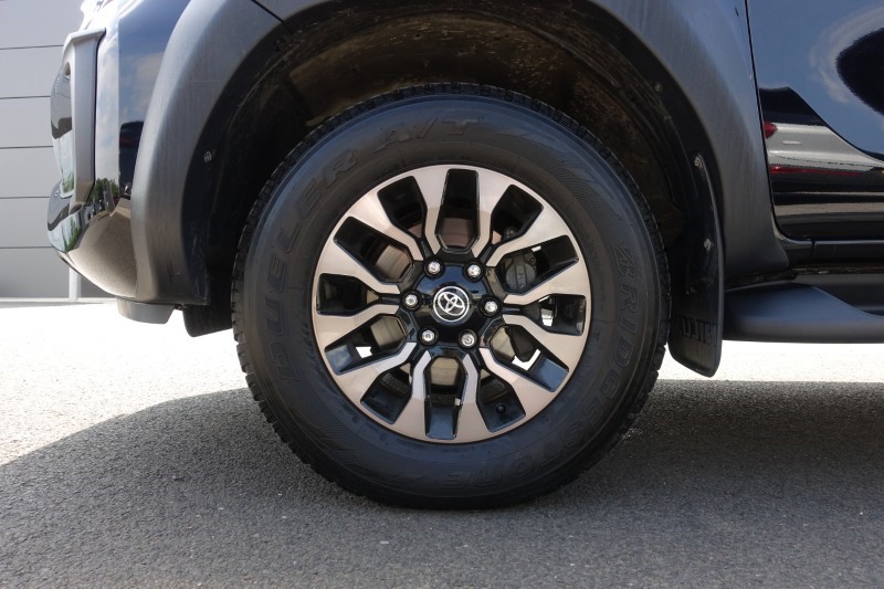 2024 (24) TOYOTA COMMERCIAL HILUX GR Sport D/Cab Pick Up 2.8 D-4D Auto 5537573