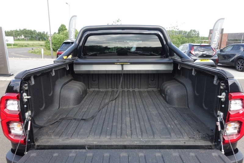 2024 (24) TOYOTA COMMERCIAL HILUX GR Sport D/Cab Pick Up 2.8 D-4D Auto 5537547