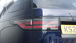 2023 (23) LAND ROVER DISCOVERY 3.0 D300 R-Dynamic HSE 5dr Auto 5527076