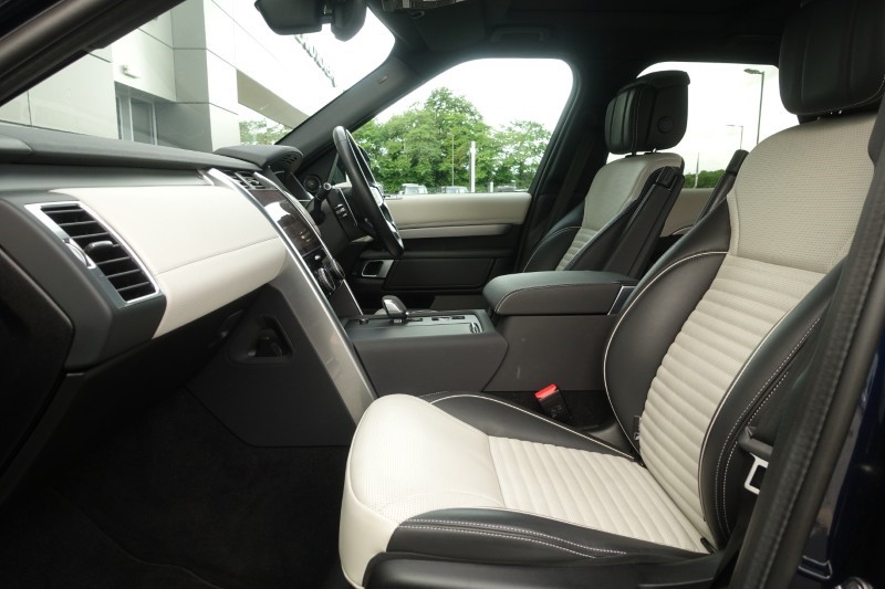 2023 (23) LAND ROVER DISCOVERY 3.0 D300 R-Dynamic HSE 5dr Auto 5527060