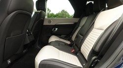 2023 (23) LAND ROVER DISCOVERY 3.0 D300 R-Dynamic HSE 5dr Auto 5527061