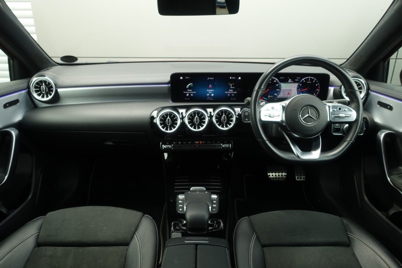2021 (21) MERCEDES-BENZ A CLASS A200 Exclusive Edition 5dr Auto 5510540