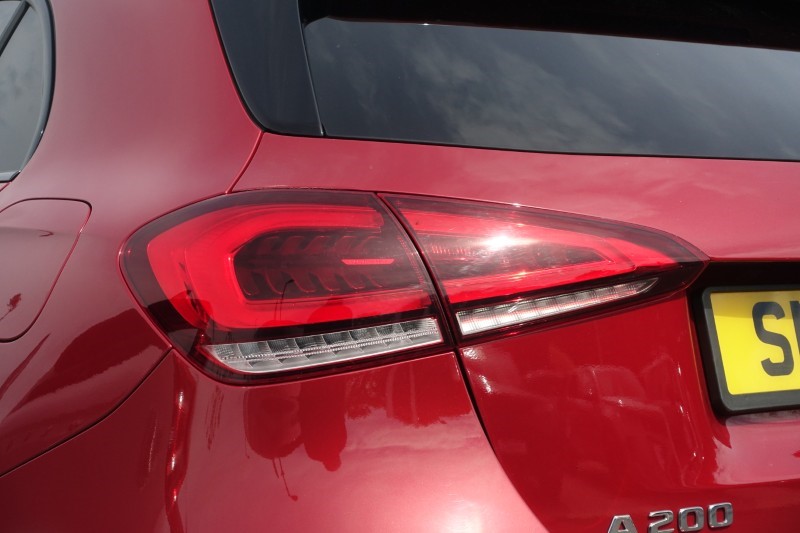 2021 (21) MERCEDES-BENZ A CLASS A200 Exclusive Edition 5dr Auto 5510550
