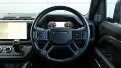 2024 (24) LAND ROVER DEFENDER 3.0 D300 X-Dynamic HSE 110 5dr Auto 5490511