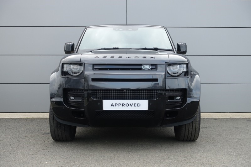 2024 (24) LAND ROVER DEFENDER 3.0 D300 X-Dynamic HSE 110 5dr Auto 5490503