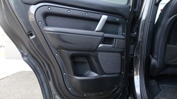 2024 (24) LAND ROVER DEFENDER 3.0 D300 X-Dynamic HSE 110 5dr Auto 5490554