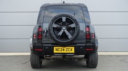2024 (24) LAND ROVER DEFENDER 3.0 D300 X-Dynamic HSE 110 5dr Auto 5490502