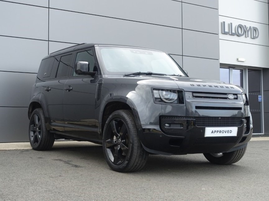 2024 (24) LAND ROVER DEFENDER 3.0 D300 X-Dynamic HSE 110 5dr Auto