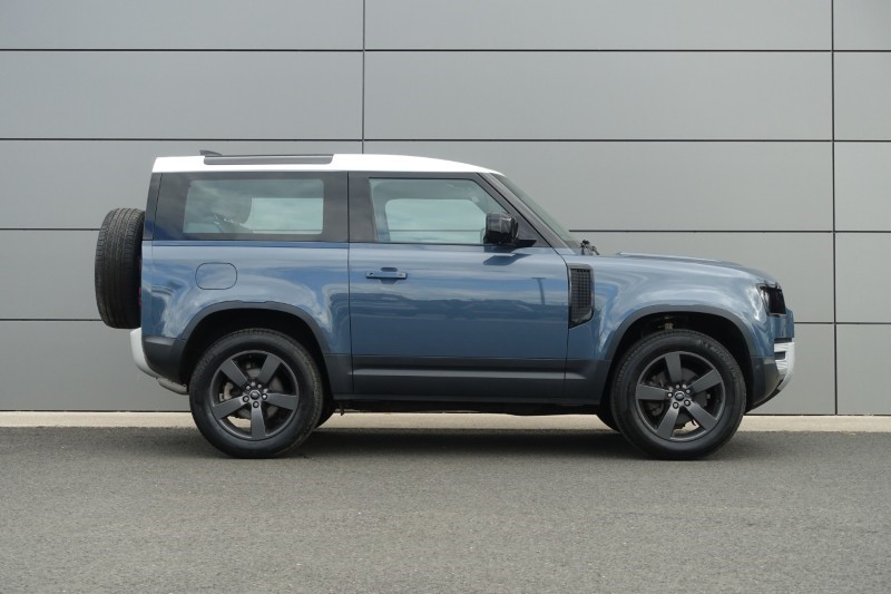 2022 (22) LAND ROVER DEFENDER 3.0 D250 HSE 90 3dr Auto 5527529