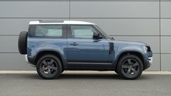 2022 (22) LAND ROVER DEFENDER 3.0 D250 HSE 90 3dr Auto 5527529