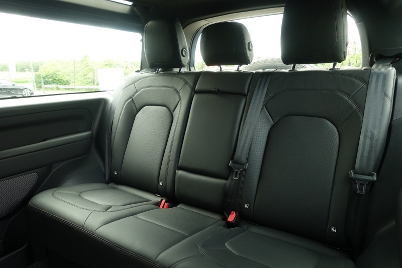 2022 (22) LAND ROVER DEFENDER 3.0 D250 HSE 90 3dr Auto 5527528