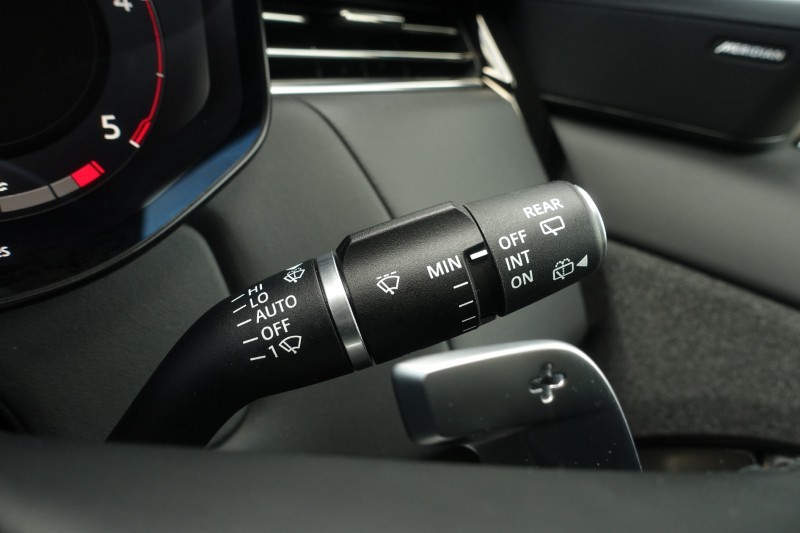 2022 (72) LAND ROVER RANGE ROVER SPORT 3.0 D300 Dynamic SE 5dr Auto 5518871