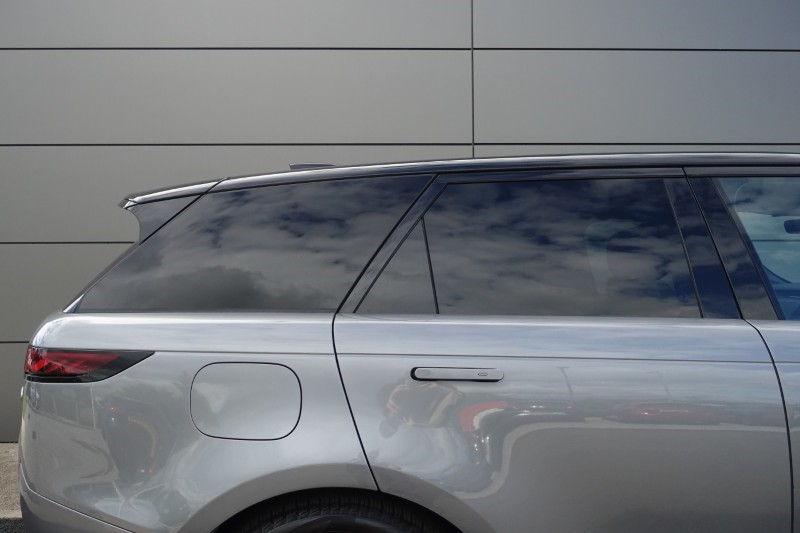 2022 (72) LAND ROVER RANGE ROVER SPORT 3.0 D300 Dynamic SE 5dr Auto 5518853