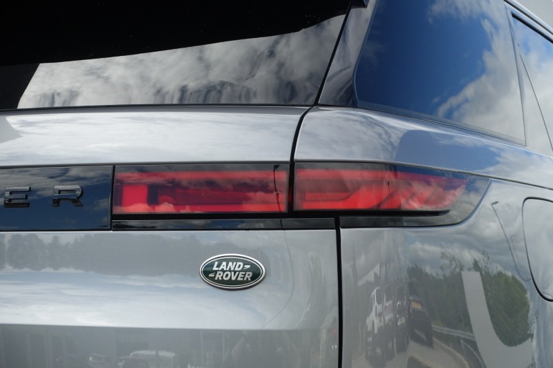 2022 (72) LAND ROVER RANGE ROVER SPORT 3.0 D300 Dynamic SE 5dr Auto 5518856