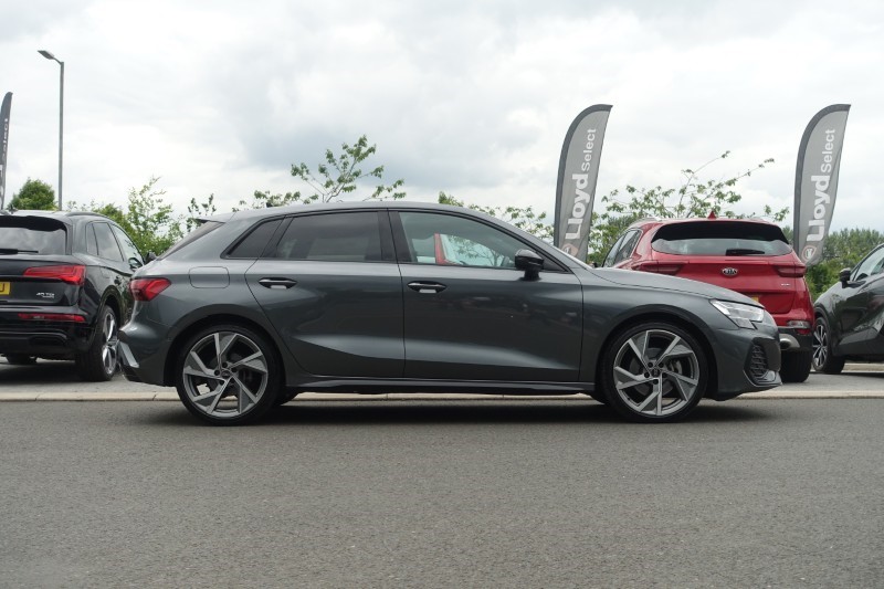 2024 (24) AUDI A3 35 TFSI Black Edition 5dr S Tronic 5515458