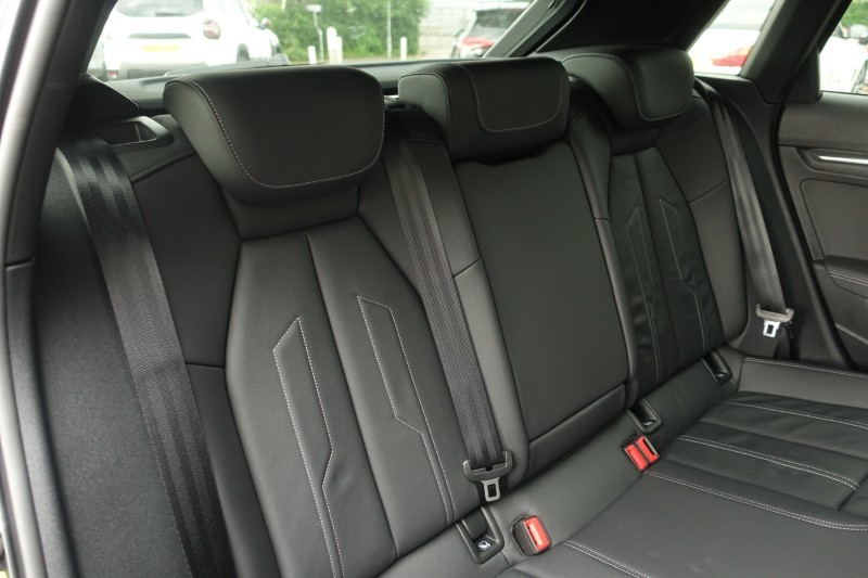 2024 (24) AUDI A3 35 TFSI Black Edition 5dr S Tronic 5515500