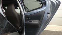 2025 (75) TOYOTA AYGO X 1.0 VVT-i Edge 5dr Auto 5491493