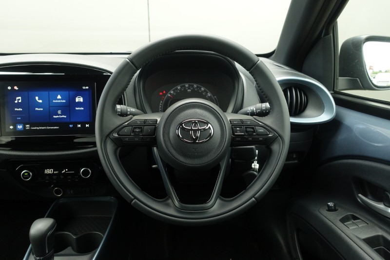 2025 (75) TOYOTA AYGO X 1.0 VVT-i Edge 5dr Auto 5491466